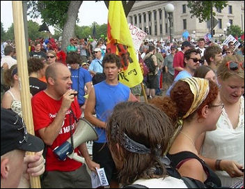 Anti-war protest outside Republican convention, organised by Youth Against War and Racism, a Socialist Alternative initiative, photo USA Youth Against Racism