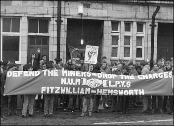 Miners strike 1984 - Protest outside Fitzwilliam Court by NUM and the Labour Party Young Socialists, photo Dave Sinclair