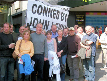 Sacked Stead McAlpin workers protest in Newcastle, photo B Harkness Sacked Stead McAlpin workers protest in Newcastle, photo B Harkness