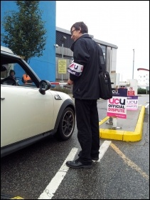 Lecturers' strike at UEL, 18.10.12