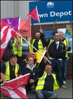 Southampton refuse workers in Unite on strike, 23.5.11 , photo Southampton Socialist Party Southampton refuse workers in Unite on strike, 23.5.11 , photo Southampton Socialist Party