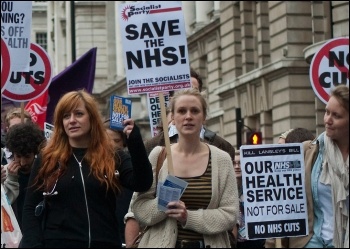 Marching against NHS cuts and privatisation, photo Paul Mattsson Marching against NHS cuts and privatisation, photo Paul Mattsson