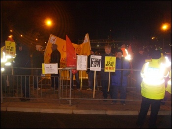 Protesting outside ConocoPhilips� Humber refinery in Immingham, 14.12.11, photo Alistair Tice