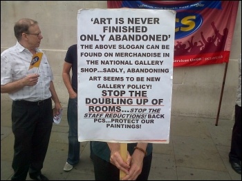 National Gallery strike, 27.7.12, photo by Kevin Parslow