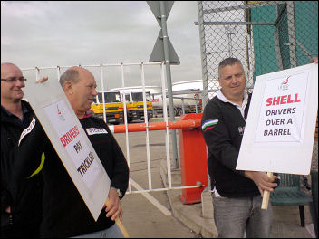 The 2008 Shell oil tanker drivers' strike was successful, photo Bob Severn