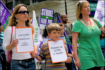 Unison Local Government strike 16-17 July in London, photo Paul Mattsson