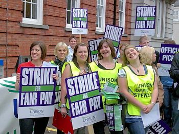 Unison Local Government strike on 16-17 July in Lincoln, photo by Lincoln Socialist Party