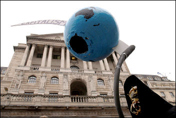 National Shop Stewards Network protest outside Bank of England, photo Paul Mattsson