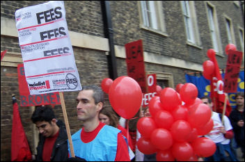 Cambrige students protest against indebtedness, photo A. Gounelas