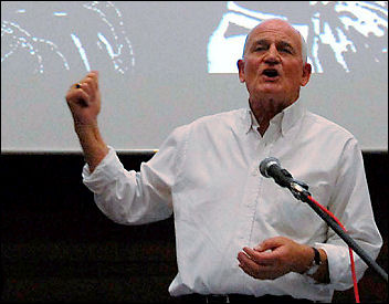 Tony Mulhearn, one of the 'Liverpool 47' Surcharged Socialist Liverpool Councillors of 1983-87, speaking at Socialism 2008, photo Paul Mattsson