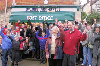 Stroud campaign saves Uplands Post Office, photo Chris Moore