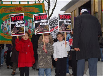 Cardiff demonstrates against Gaza invasion, photo Cardiff Socialist Party