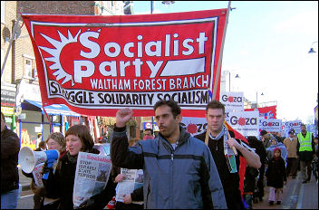 Demonstration against war on Gaza marched from Leyton to Walthamstow in east London, photo by Senan