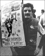 Miner lobbying the TUC during the miners' strike of 1984-85, photo by Dave Sinclair
