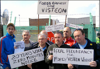 Workers picket Visteon at Basildon, photo Greg Maughan