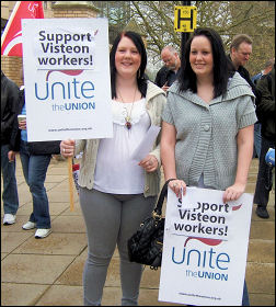 Basildon sacked Visteon car workers demonstrate, photo Matt Dobson