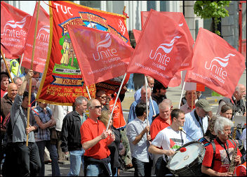 May Day demonstration 2009, photo Paul Mattsson