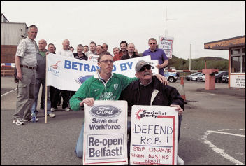 Limamar workers support sacked covneor Rob Williams , photo Sarah Mayo