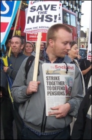 Save the NHS! London protest 7 Sep 2011, photo by Dave Carr