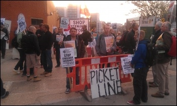 Construction workers' protest outside Paddington Crossrail site, 17.9.12, photo Neil Cafferky