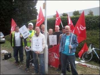 Striking Argos workers, Basildon depot, 19.9.12, photo Dave Murray