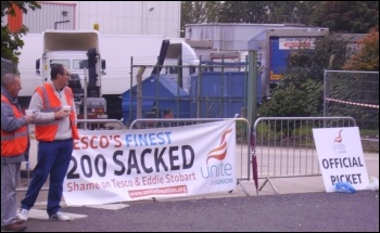 Tesco drivers strike in Doncaster, 9-10 October 2012, photo by Alistair Tice