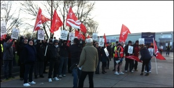 Greencore workers strike for one day, 30.1.13, photo by Steve Miller