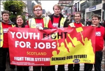 Scotland Youth Fight for Jobs arrives in Glasgow, 20 October 2012, photo by Matt Dobson 