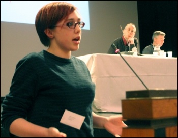 Helen Pattison at Socialist Party congress 2013, photo Senan