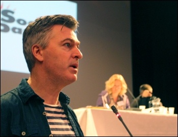 Glenn Kelly at Socialist Party congress 2013, standing in the Local Government service group, photo Senan