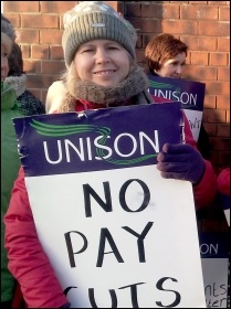  Unison NHS workers on strike against huge cuts in the Mid-Yorkshire Trust hospitals , photo Iain Dalton 