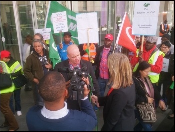 ISS cleaners' strike: Steve Hedley being interviewed by ITN, 16.9.13, photo Chris Newby      