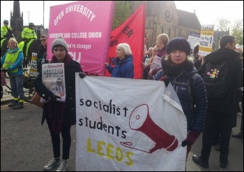 Leeds, HE strike, 31.10.13, photo by I Dalton