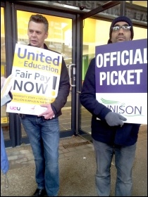 University of East London workers striking on 21 October 2013