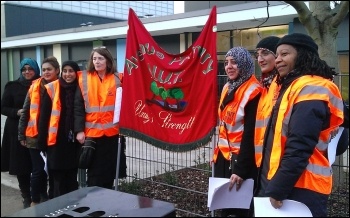 Teachers on strike on 12 February 2014 over changes to pay, photo by Bob Severn