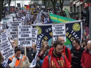 NUT marching in Bristol, 26.3.14, photo Matt Carey