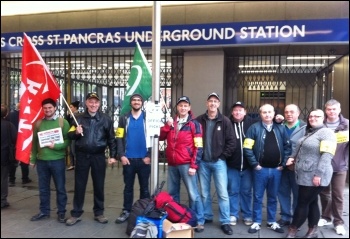Picket line at Kings Cross, 29.4.14, photo by Paula Mitchell