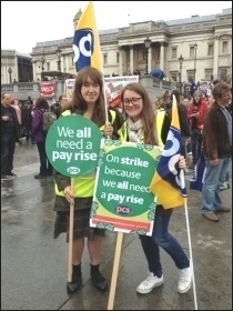 PCS strikers in Trafalgar Square, 10.7.15, photo Judy Beishon