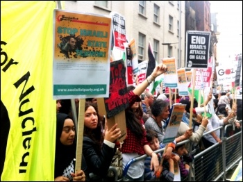 Demonstrating outside the Israeli embassy in London, 11.7.14, photo Paula Mitchell