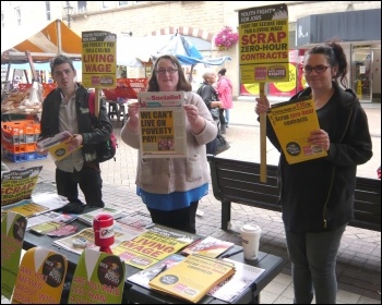 Campaigning in Mansfield on the Fast Food Rights day of action, 28 August 2014, photo by Mansfield YFJ
