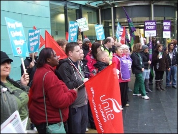Bristol, NHS strike, 13.10.14, photo by Matt Carey