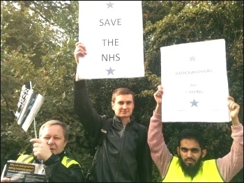 Radiographers strike, Whipps Cross hospital, 20.10.14, photo by Ian Pattison