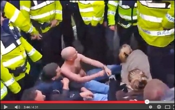 Socialist Party TD Paul Murphy being attacked by police on water charges protest