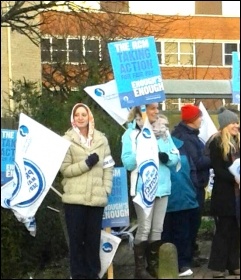 Midwives on strike, Southampton, 24.11.14, photo by Nick Chaffey Midwives on strike, Southampton, 24.11.14, photo by Nick Chaffey