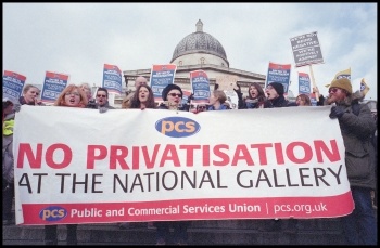 National Gallery strikers' demonstration, 5.2.15, photo Paul Mattsson