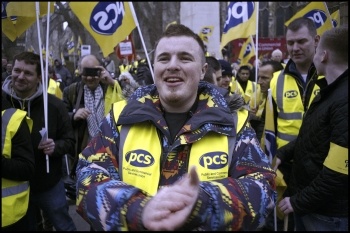 PCS members demonstrating, photo Paul Mattsson