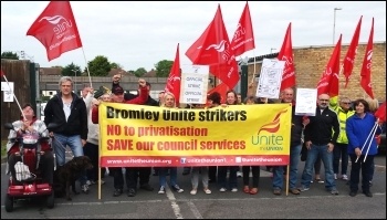 Striking against privatisation in Bromley, photo Rob Williams