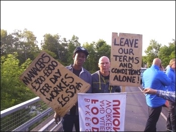 Gunstones bakery strike, 15.6.15, photo A Tice Gunstones bakery strike, 15.6.15, photo A Tice