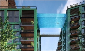 Sky pool, photo Ballymore