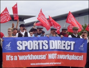 Protest outside Sports Direct HQ, September 2015, photo Elaine Evans